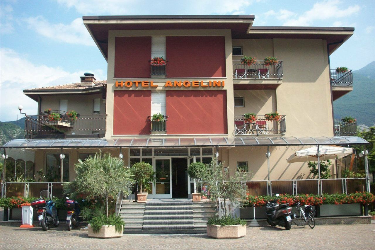 Angelini 3*